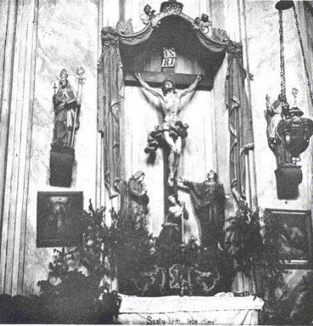 PULPIT AND ST. MARIA-ALTAR OF THE CHURCH